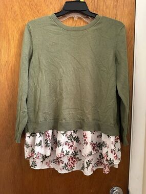 Time and Tru Olive Green Sweater with Floral Pleated Hem